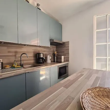 Maison Avec Terrasse Vue Mer A Quelques Marches De La Fossette Apartmán Le Lavandou